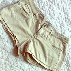 GUESS Khaki Size 29 Short Shorts